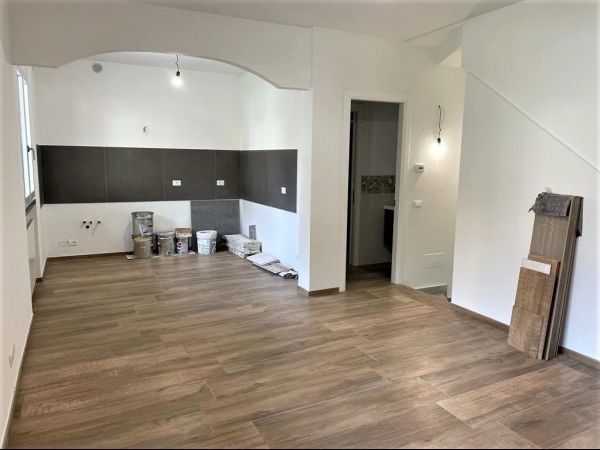 Riferimento V655 - Terraced House for Sale a Prato