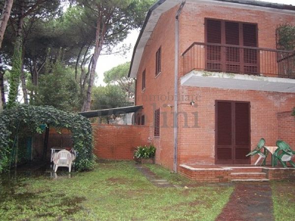 Riferimento A145 - Terraced House for Rental a Vittoria Apuana