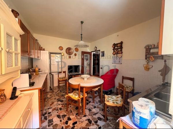 Riferimento A822 - Apartment for Vendita in Capanne