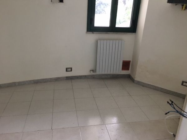 Riferimento U6 - Office for Sale a Cinquale