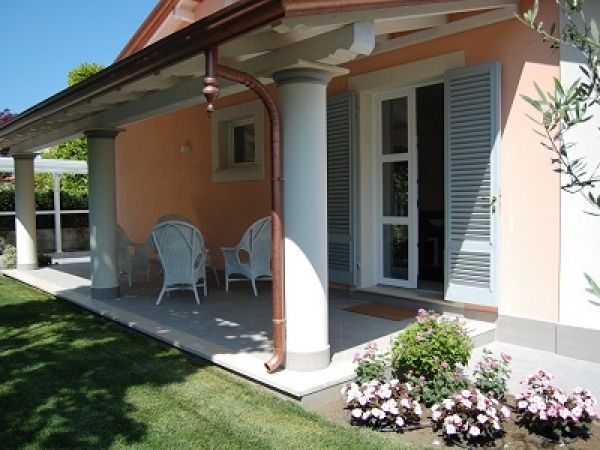 Riferimento V191 - Villa Singola in Affitto a Vittoria Apuana