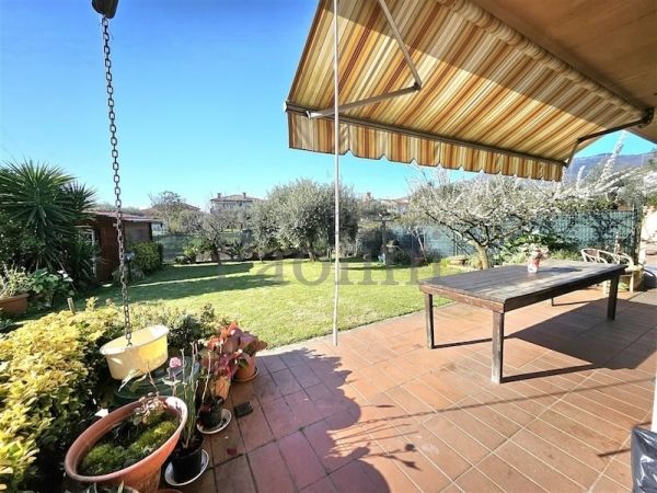 Riferimento V728 - Terraced House for Vendita in Quercioli