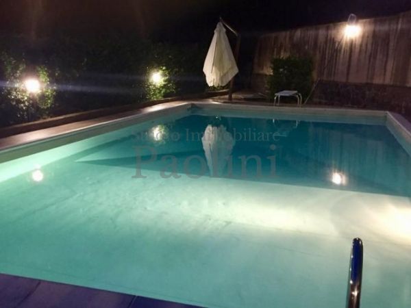 Riferimento V739 - Villa Singola in Vendita a Piazza